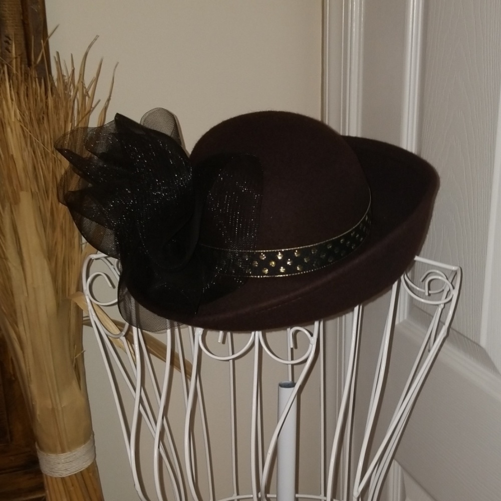 Lovely brown wool hat
